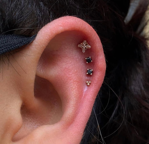 Body Piercing Shop «Deep Roots Tattoo and Body Piercing Alderwood», reviews and photos, 18920 28th Ave W, Lynnwood, WA 98036, USA
