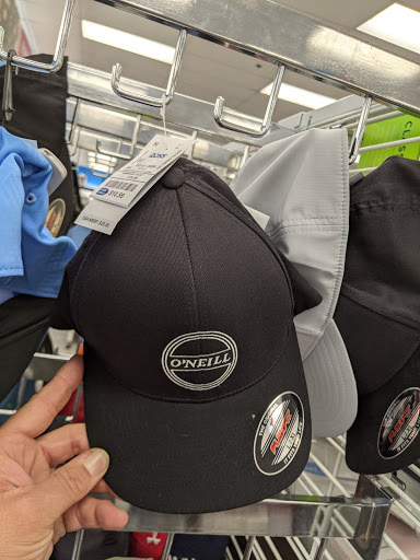 Clothing Store «Ross Dress for Less», reviews and photos, 17084 Slover Ave, Fontana, CA 92337, USA