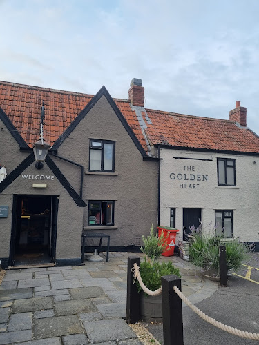Golden Heart Bristol - Pub