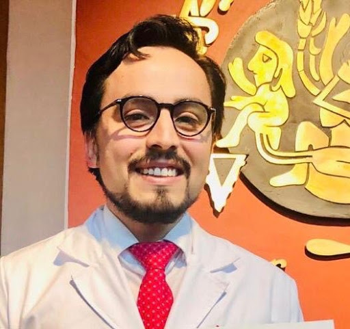 Dr. Juan Humberto Gutierrez Alanis, Neonatólogo