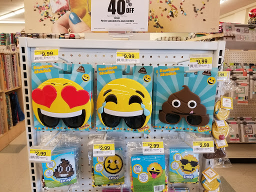 Fabric Store «Jo-Ann Fabrics and Crafts», reviews and photos, 1335 Creston Park Dr, Janesville, WI 53545, USA