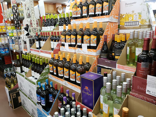 Wine Store «B-21 Fine Wine & Spirits», reviews and photos, 43380 US Hwy 19 N, Tarpon Springs, FL 34689, USA