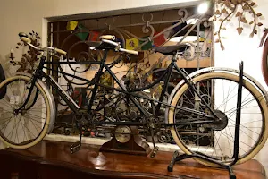 Museo de la Bicicleta image