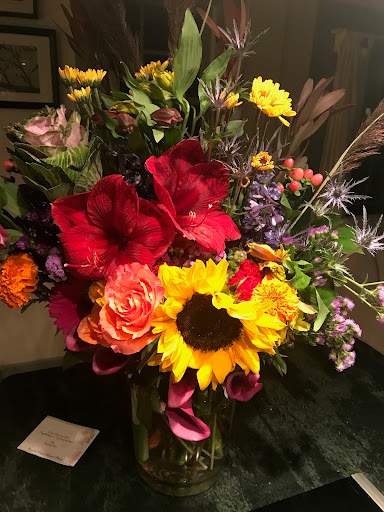 Florist «Beach Plum Flower Shop», reviews and photos, 50 Water St #301, Newburyport, MA 01950, USA