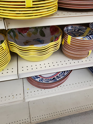 Discount Store «Big Lots», reviews and photos, 1900 E Victory Dr, Savannah, GA 31404, USA