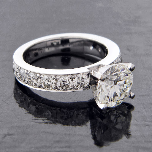 Jewelry Store «Bradshaws Jewelers», reviews and photos, 4355 Montgomery Hwy #2, Dothan, AL 36303, USA