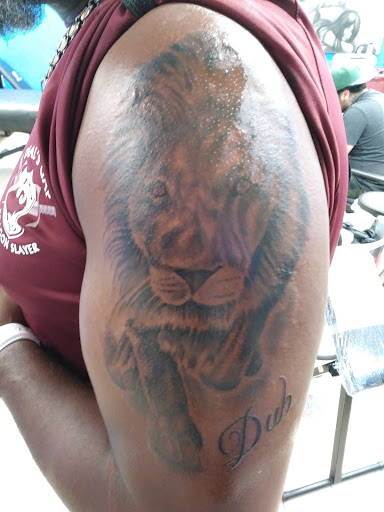 Explore feminine forearm tattoo ideas, creative tattoo ideas in Houston, available at Orlandos Tattoo Studio