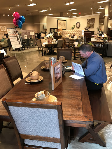 Furniture Store «Ashley HomeStore», reviews and photos, 3529 W Genesee St, Syracuse, NY 13219, USA