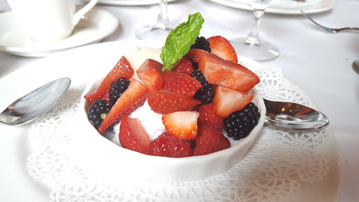 American Restaurant «Mohawk House», reviews and photos, 3 S Sparta Ave, Sparta Township, NJ 07871, USA