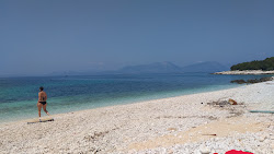 Foto von Asprogiali Beach und die siedlung