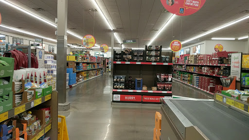 Supermarket «ALDI», reviews and photos, 872 W Main Rd, Middletown, RI 02842, USA