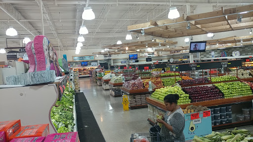 Supermarket «Super Mercados El Guero», reviews and photos, 1520 Theodore St, Crest Hill, IL 60403, USA