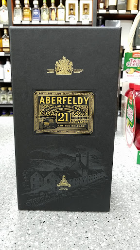 Liquor Store «Sterling Liquors», reviews and photos, 211 N White Horse Pike, Laurel Springs, NJ 08021, USA