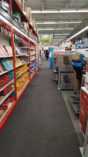 Office Supply Store «Staples», reviews and photos, 51-10 Broadway, Woodside, NY 11377, USA