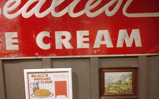 American Restaurant «Cracker Barrel Old Country Store», reviews and photos, 13833 W Hillsborough Ave, Tampa, FL 33635, USA