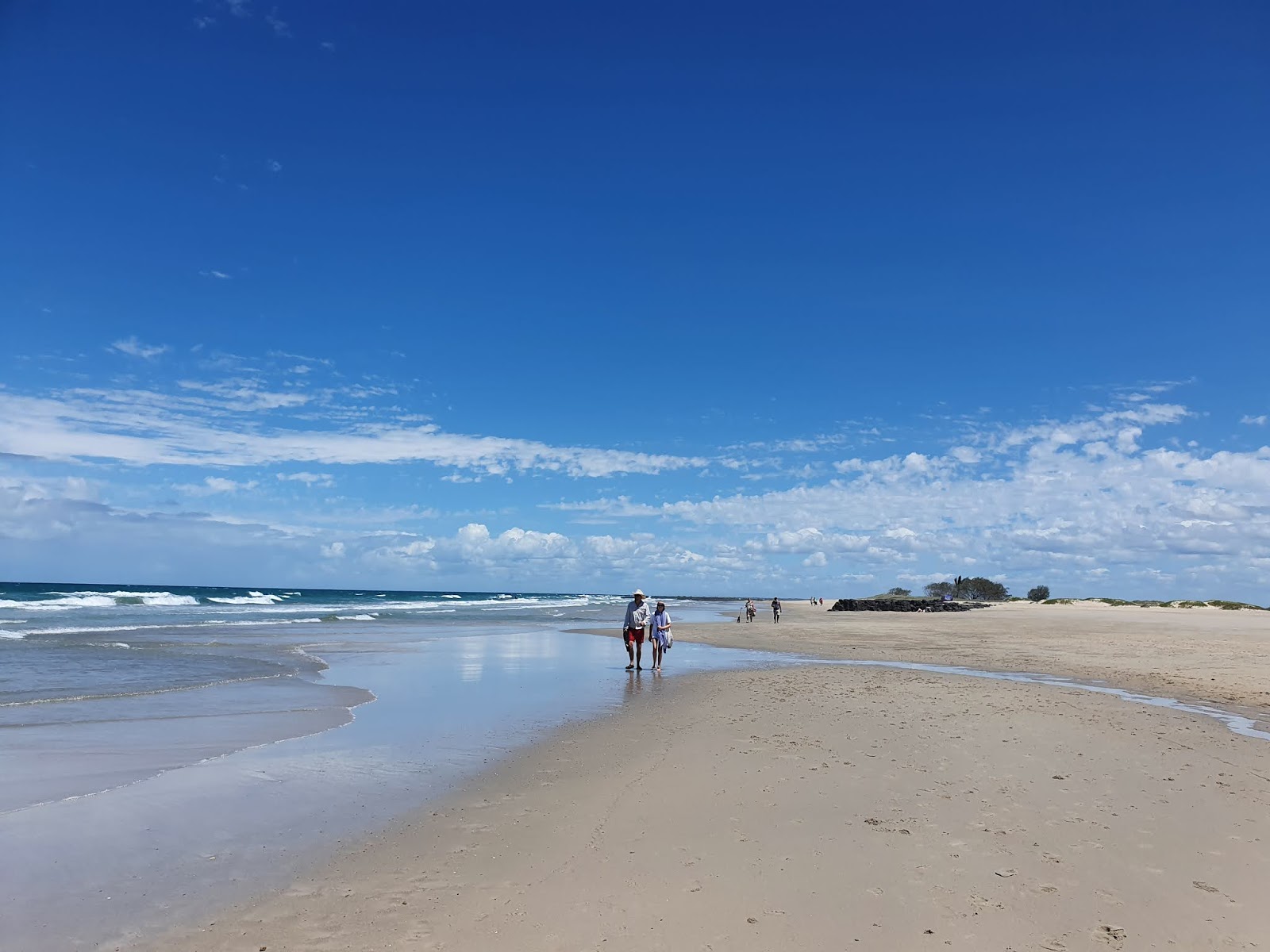 Foto de Elliott Heads Beach com alto nível de limpeza