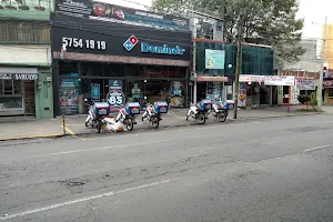 Domino's image