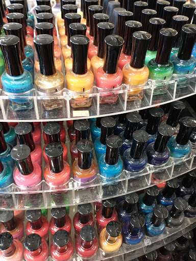 Beauty Supply Store «Lee Beauty Supply», reviews and photos, 11 S Lake St, Aurora, IL 60506, USA