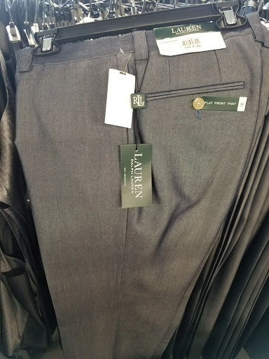 Clothing Store «K&G Fashion Superstore», reviews and photos, 5802 E Virginia Beach Blvd #108, Norfolk, VA 23502, USA