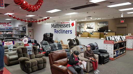 Appliance Store «P.C. Richard & Son», reviews and photos, 103-54 94th St, Ozone Park, NY 11417, USA