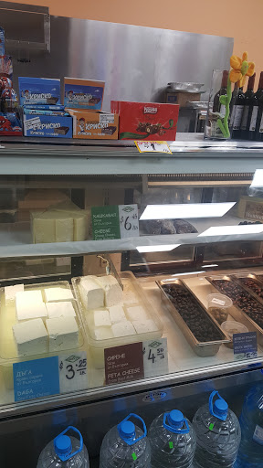 Grocery Store «Malincho Euro Market & Prestige Liquor», reviews and photos, 1475 Lee St, Des Plaines, IL 60018, USA