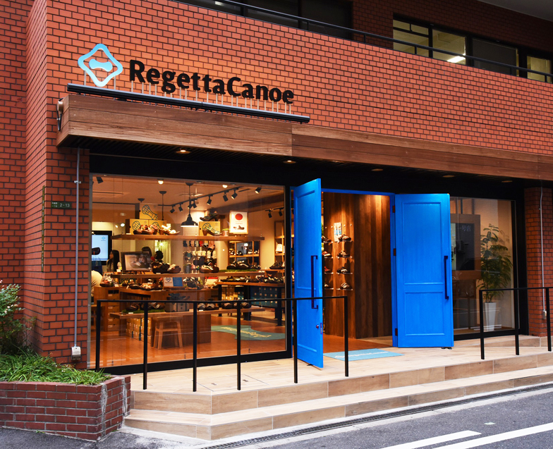 RegettaCanoe（リゲッタカヌー）中崎町店