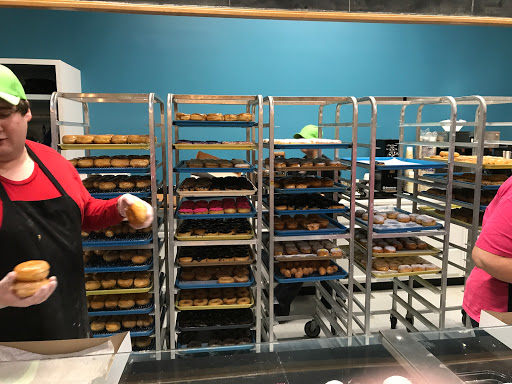 Donut Shop «Donut Central», reviews and photos, 1504 Central Ave, Columbus, IN 47201, USA