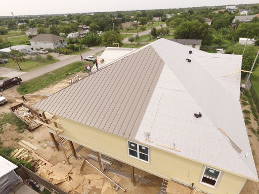 DG Metal Roofing & Exteriors in Alvin, Texas