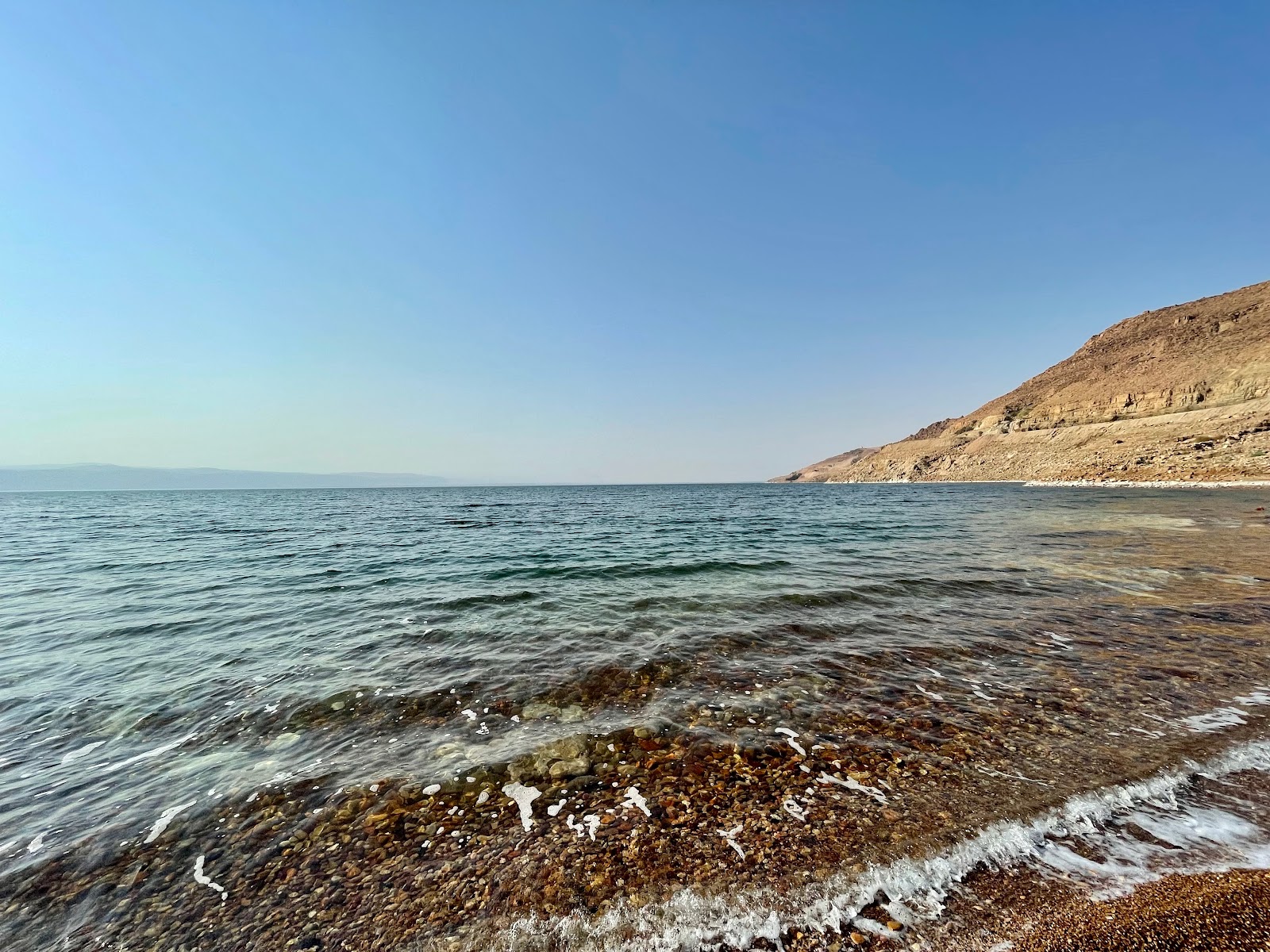 Photo de Free Beach On Dead Sea avec droit et long