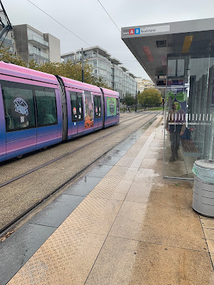 Station tramway Courlancy à Reims