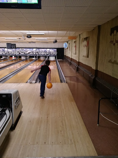 Bowling Alley «Midway Lanes», reviews and photos, 1405 Montour Blvd, Danville, PA 17821, USA