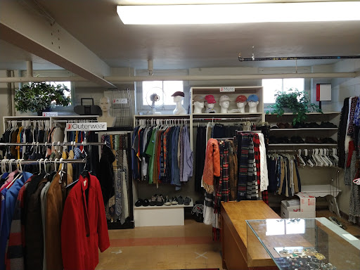 Thrift Store «St Jude the Apostle Thrift», reviews and photos, 822 Glenview Ave, Wauwatosa, WI 53213, USA
