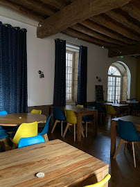 Atmosphère du Restaurant français Chambre d'hote Bar Restaurant La Benoite à Salles-Arbuissonnas-en-Beaujolais - n°7