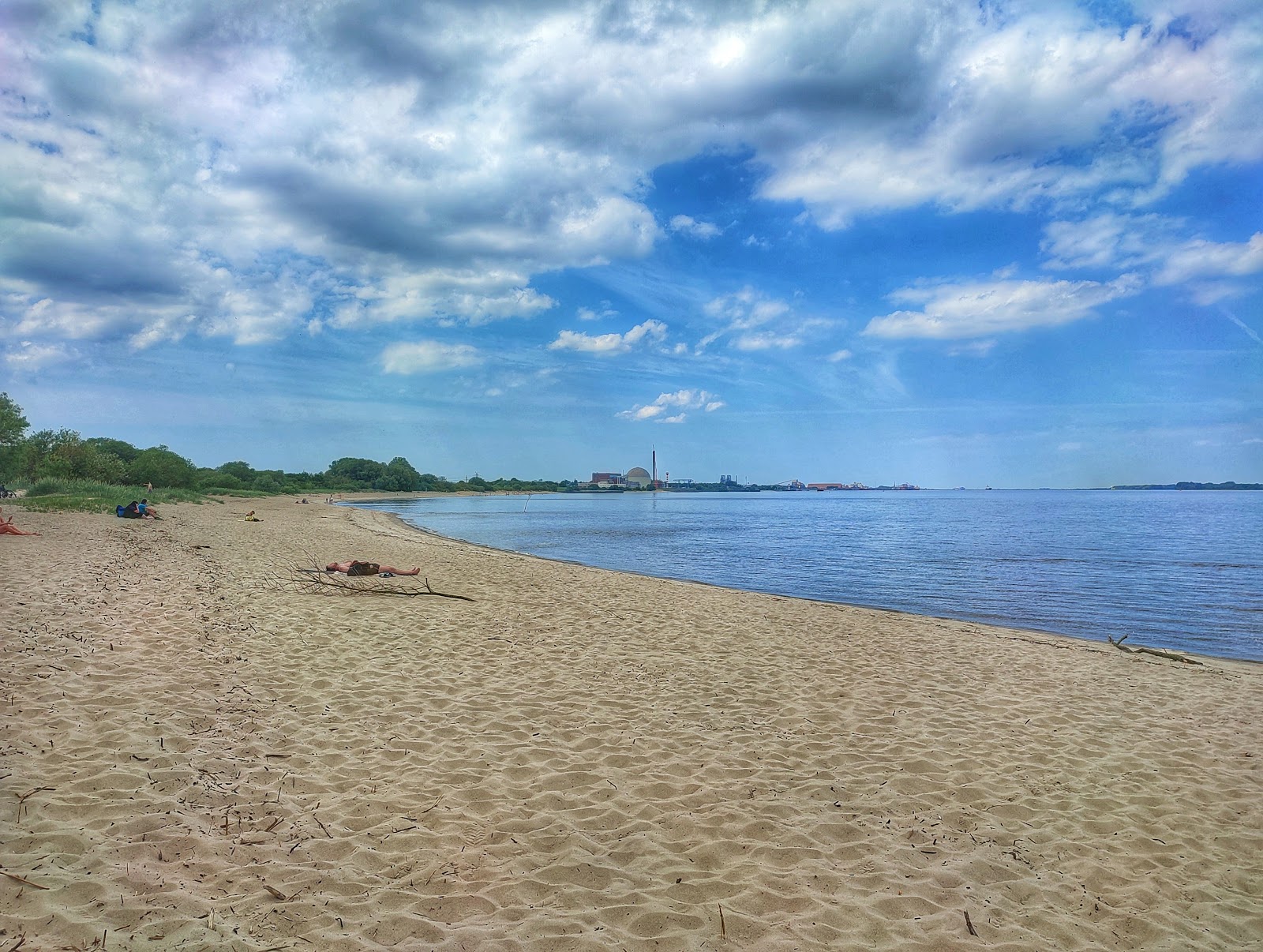 Bassenfleth Beach'in fotoğrafı ve yerleşim