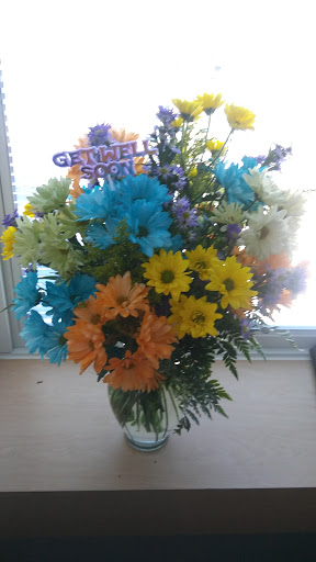 Florist «Flowerama Florist: Westerville», reviews and photos, 635 S State St, Westerville, OH 43081, USA