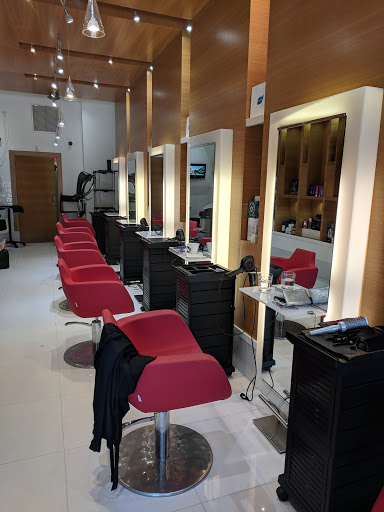 Hair Salon «Lee Loo Hair Salon», reviews and photos, 2400 E Las Olas Blvd Suite D, Fort Lauderdale, FL 33301, USA