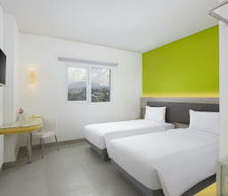 Amaris Hotel Setiabudhi Bandung photo