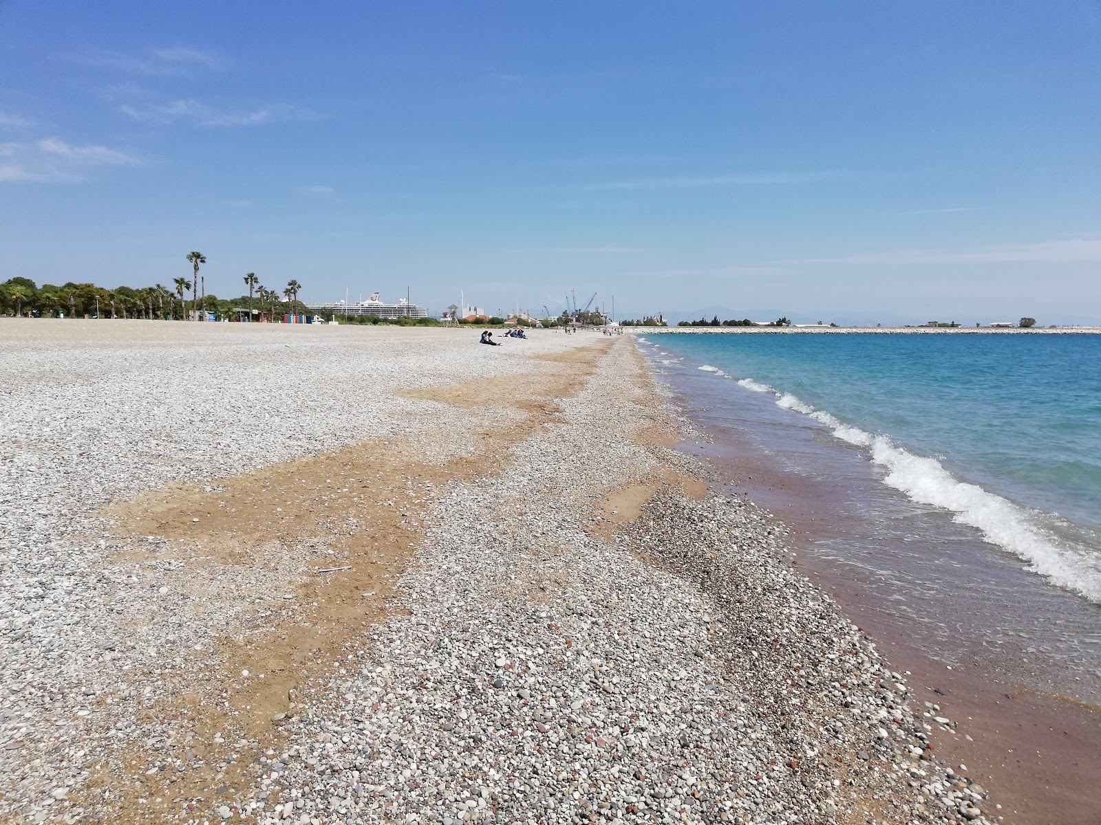 Foto von Sarisu Beach-Picnic Area mit kleine, beiger kiesel Oberfläche