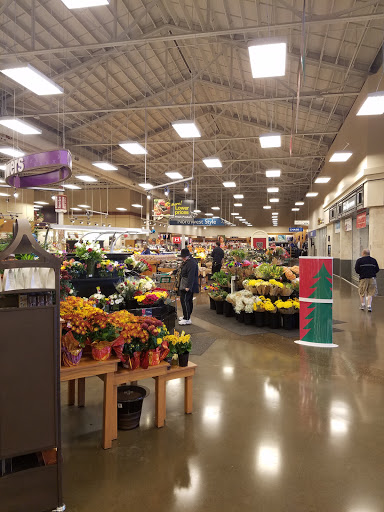 Grocery Store «Fred Meyer», reviews and photos, 801 Auburn Way N, Auburn, WA 98002, USA