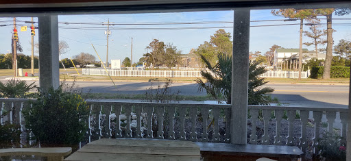 Coffee Shop «Front Porch Cafe», reviews and photos, 300 US-64, Manteo, NC 27954, USA