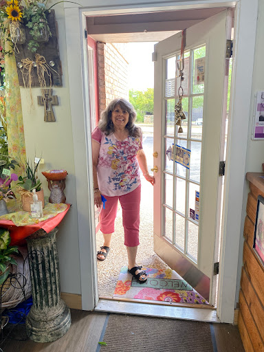 Florist «Petal Palace», reviews and photos, 15033 Nacogdoches Rd # 300, San Antonio, TX 78247, USA