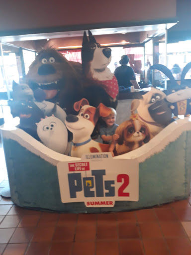 Movie Theater «AMC Classic Granite Run Mall 8», reviews and photos, 1067 W Baltimore Ave, Media, PA 19063, USA