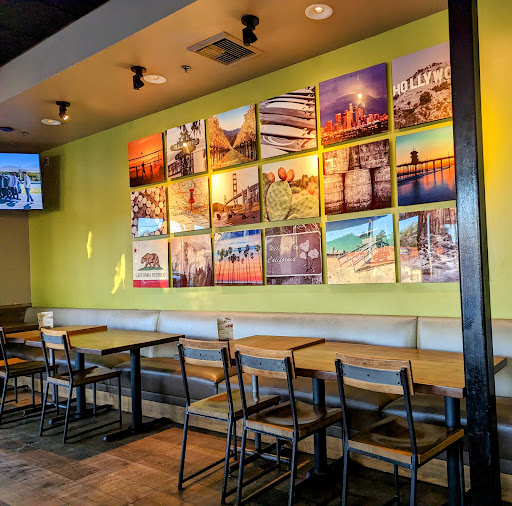 California Pizza Kitchen at Tarzana image