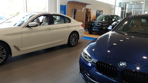 Used Car Dealer «Fields BMW of Daytona», reviews and photos, 1050 N Tomoka Farms Rd, Daytona Beach, FL 32124, USA