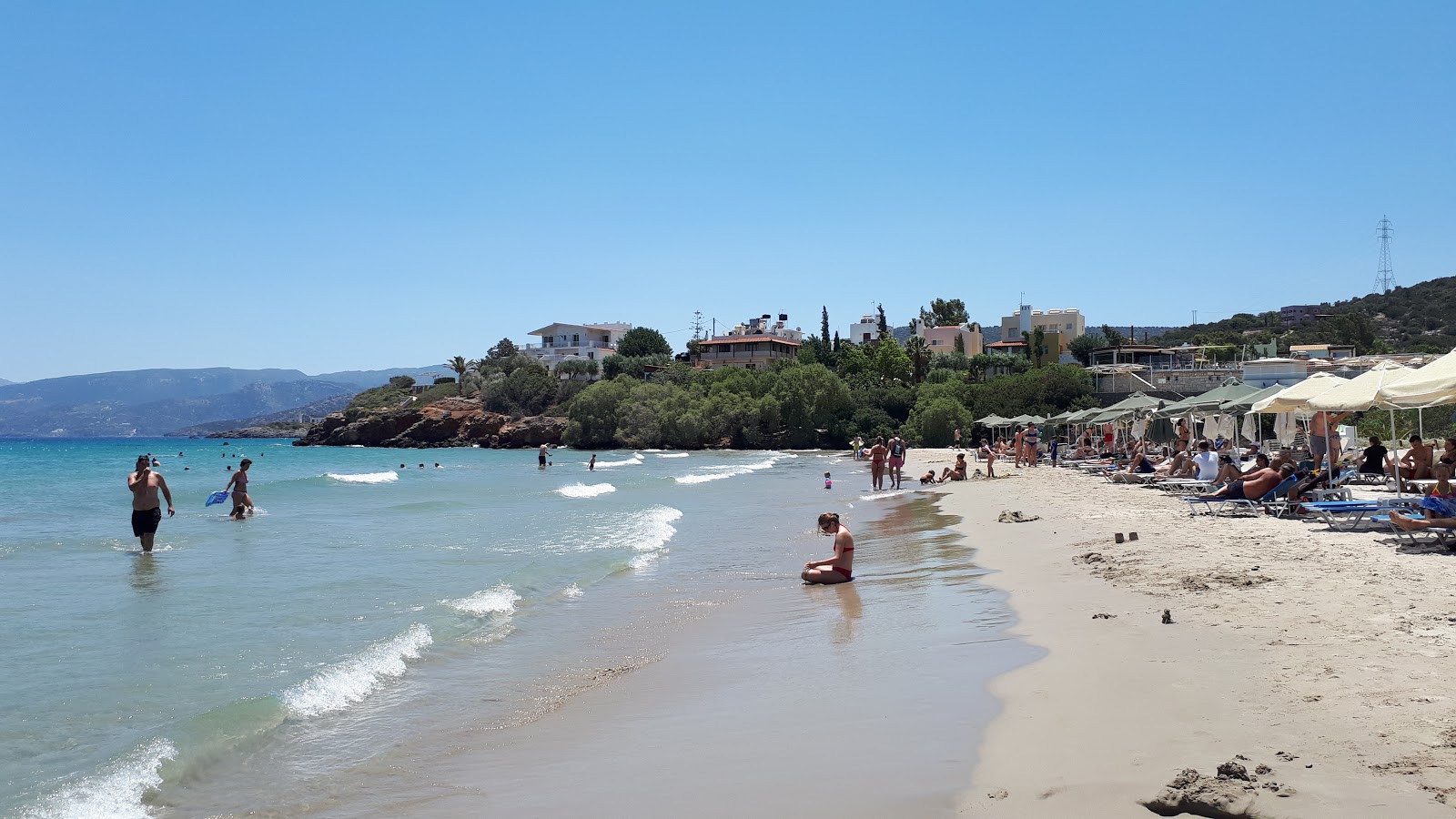 Fotografie cu Plaja Almyros - locul popular printre cunoscătorii de relaxare