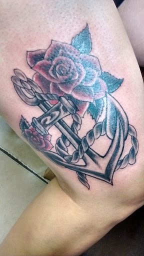 Tattoo Shop «Royal Ink», reviews and photos, 6408 Gulf Fwy, Houston, TX 77023, USA