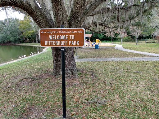 Movie Theater «Regal Cinemas Hollywood 16 & IMAX - Ocala», reviews and photos, 2801 SW 27th Ave, Ocala, FL 34471, USA