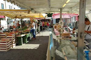 Wochenmarkt Klosterneuburg image