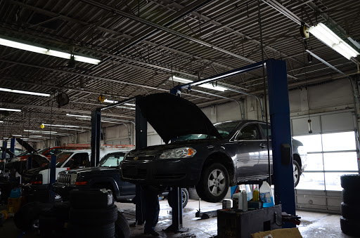 Tire Shop «Levin Tire & Service Center - Highland», reviews and photos, 9500 Indianapolis Blvd, Highland, IN 46322, USA