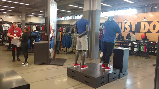 Nike Community Store